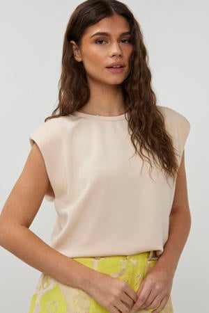 top beige