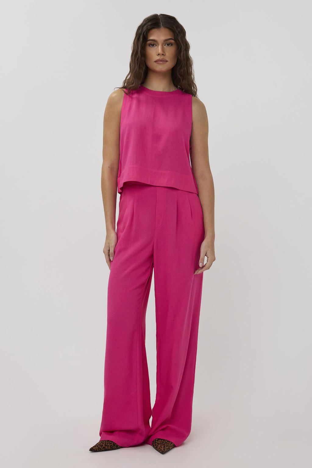 Roze dames Studio AMAYA top van linnen met effen en ronde hals