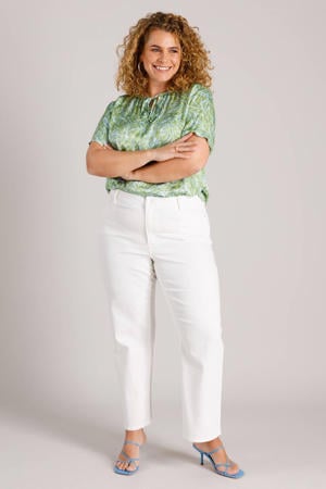 straight leg jeans wit