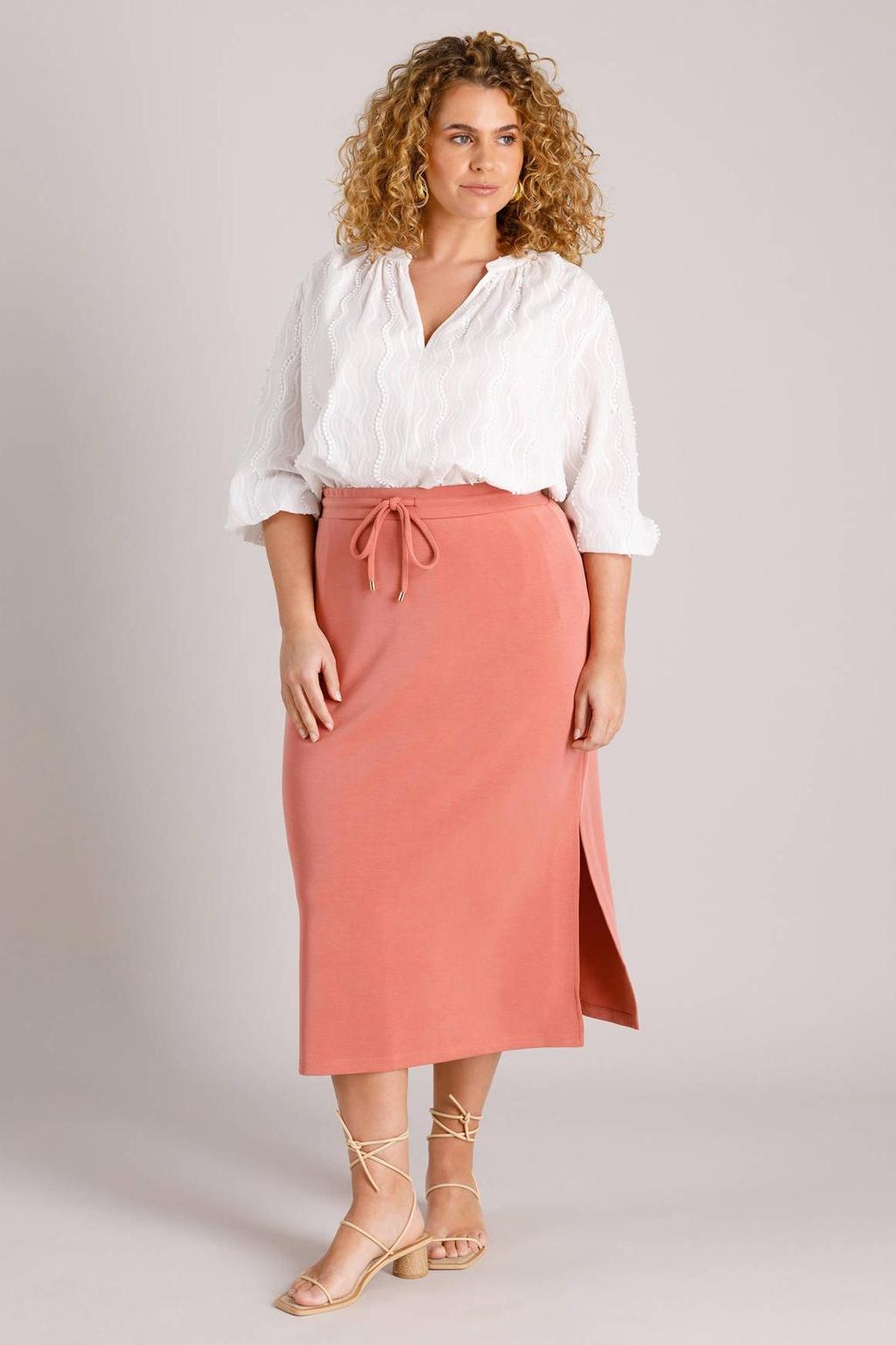Terracottakleurige dames Yest Curve midi rok voorzien van elastische tailleband met koord