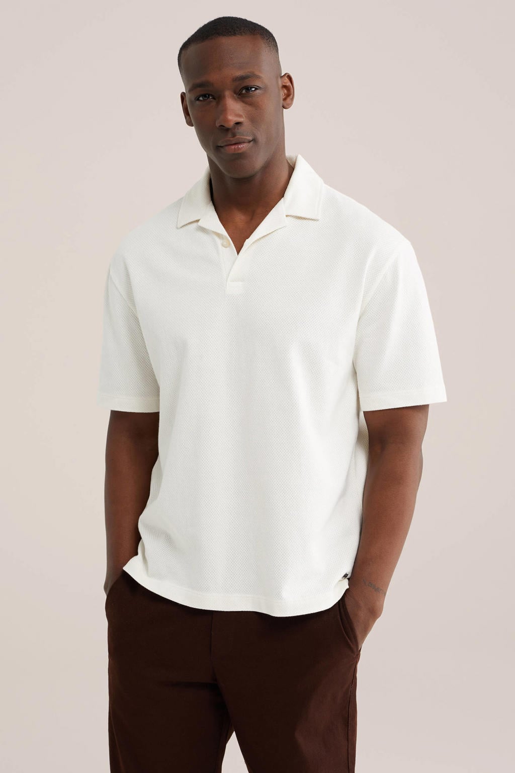 Ecru heren WE Fashion regular polo van katoen met effen, korte mouwen en knoopsluiting