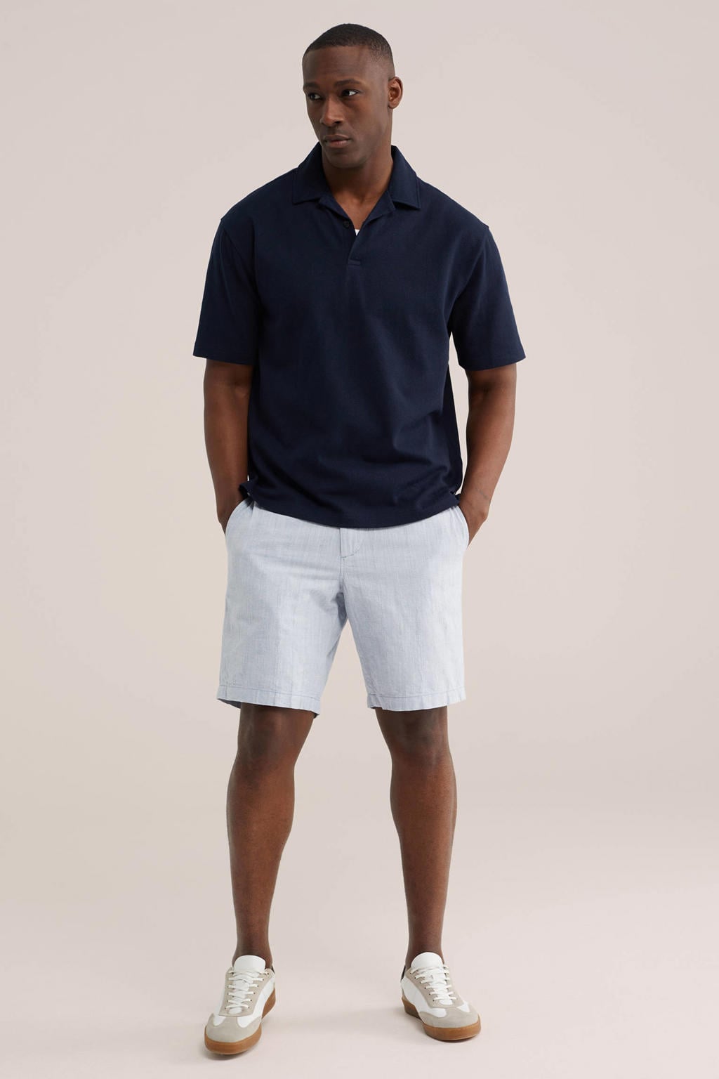 Donkerblauwe heren WE Fashion regular polo van katoen met effen, korte mouwen, knoopsluiting en pique
