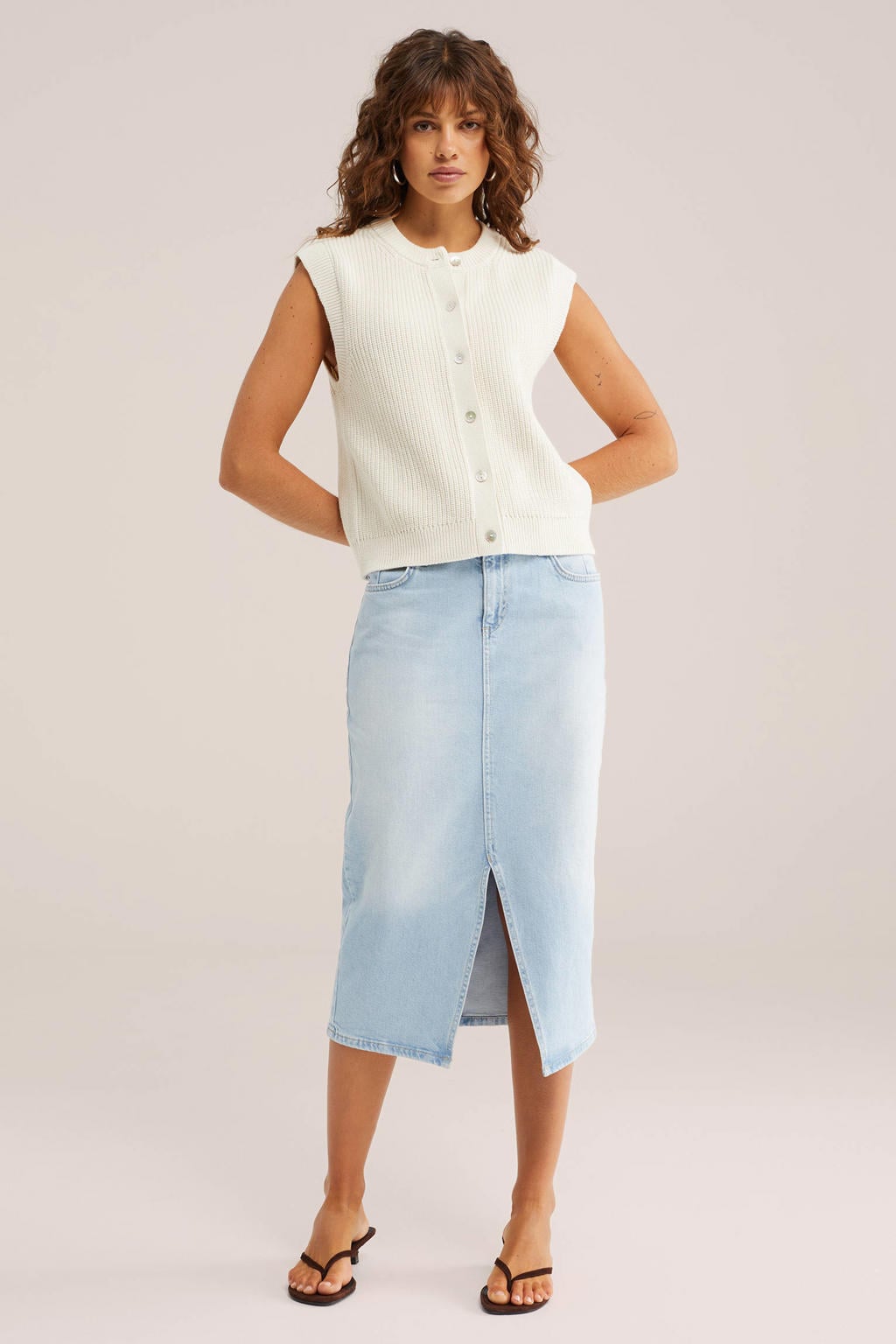 Light blue denim dames WE Fashion Blue Ridge kokerrok gemaakt van denim en met rits- en knoopsluiting