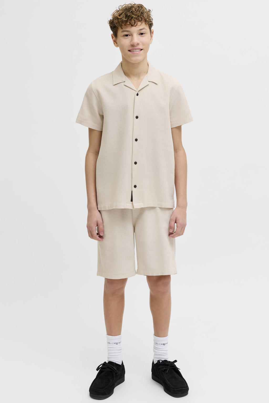 Beige jongens JACK & JONES JUNIOR korte broek overhemd van katoen met effen, korte mouwen, widespread hals, elastische tailleband met koord en textuur