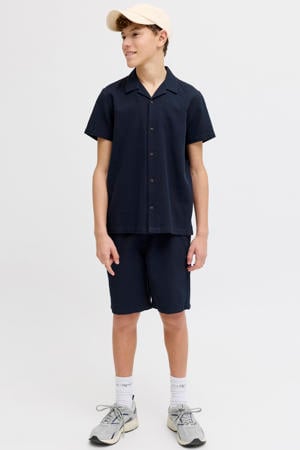 korte broek + overhemd met textuur donkerblauw