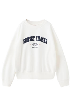sweater wit