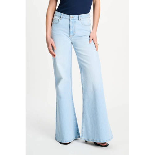 POM Amsterdam high waist flared jeans light blue denim afbeelding