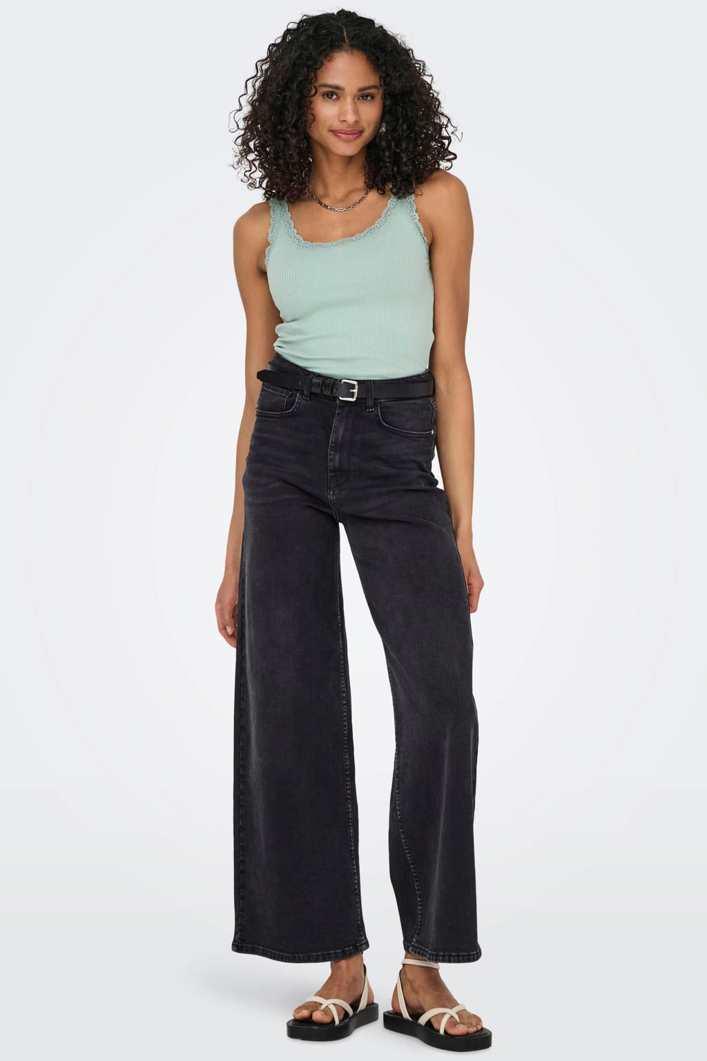 Mintgroene dames ONLY top met effen en ronde hals
