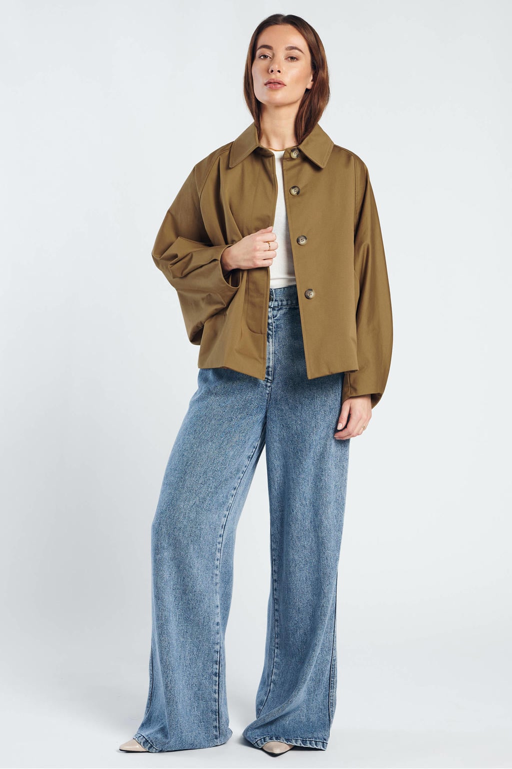 Olijfgroene dames Spooq the label trenchcoat met effen, lange mouwen, widespread hals en blinde knoopsluiting