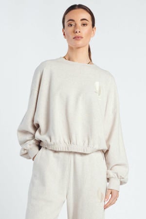 sweater beige