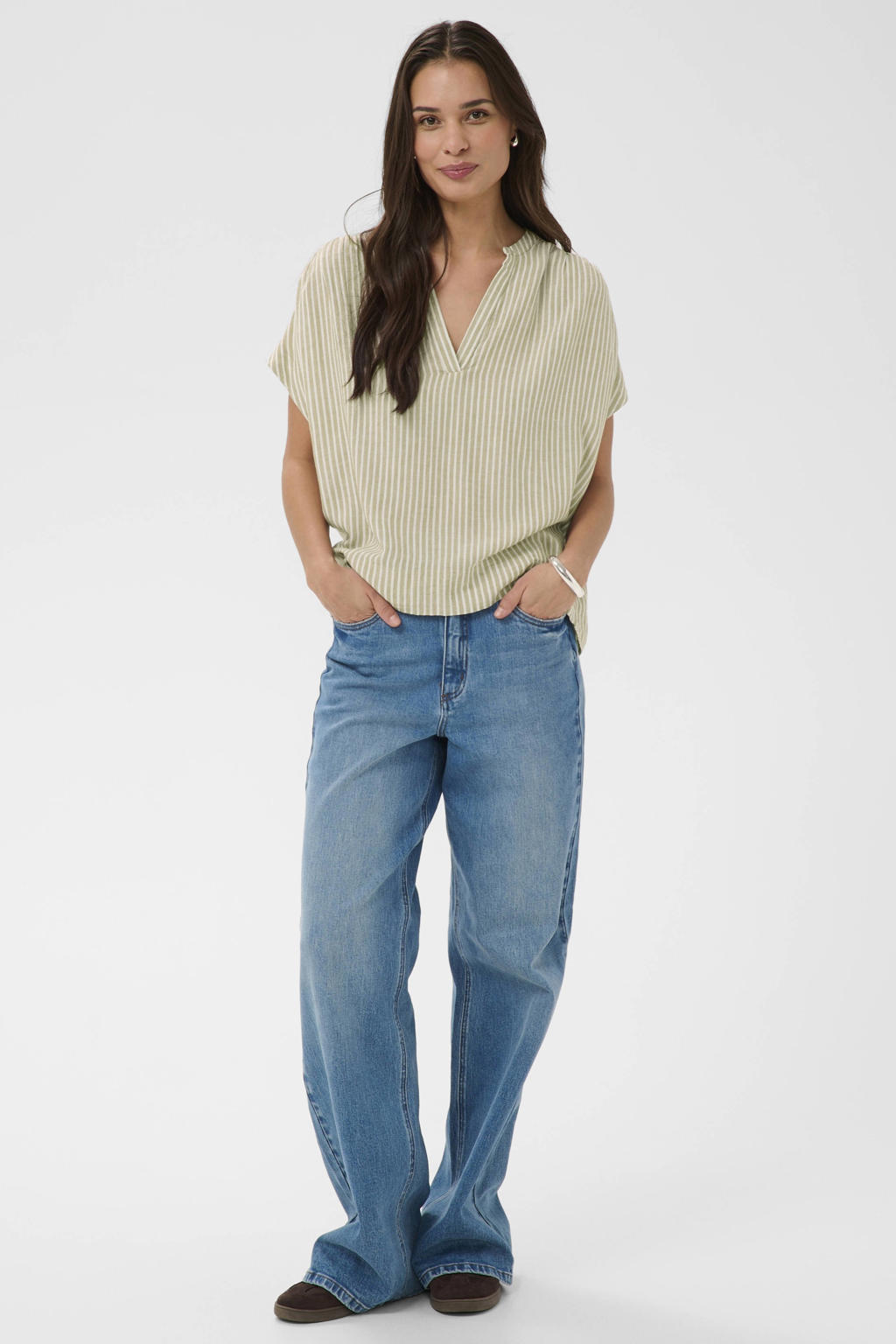 Beige dames Kaffe top van viscose met effen, korte mouwen, V-hals en plooien