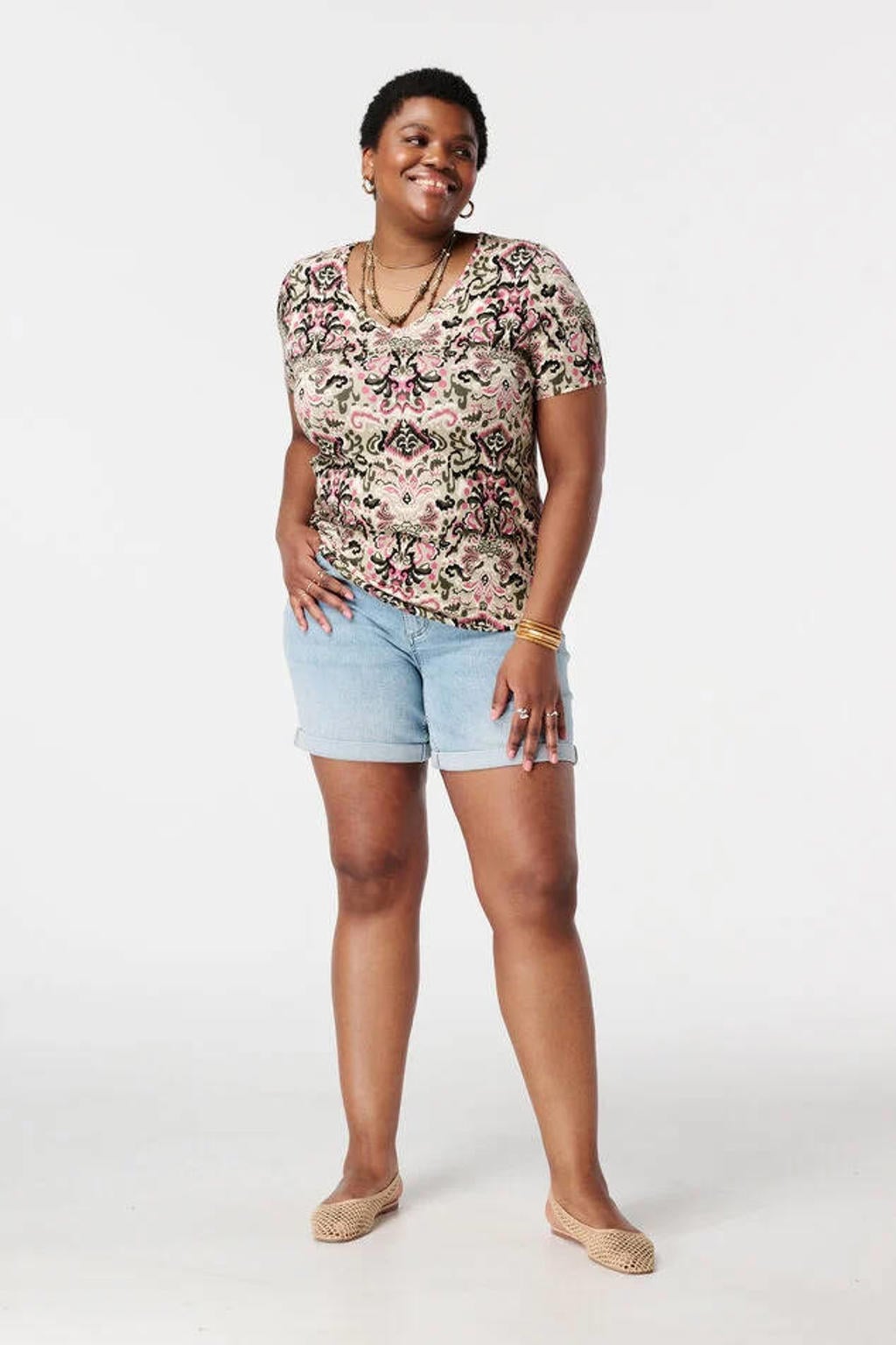 Multikleurige dames MS Mode T-shirt van viscose met bloemenprint, korte mouwen en klassieke kraag