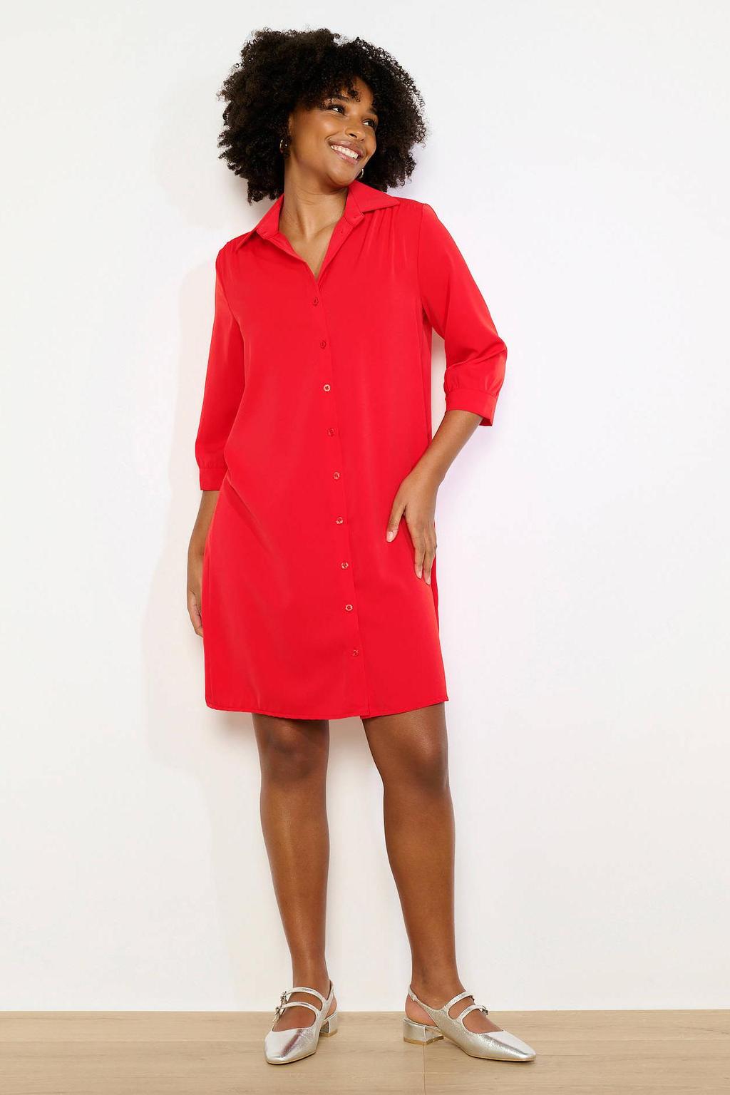 Rode dames LOLALIZA blousejurk van polyester met effen, driekwart mouwen, klassieke kraag, knoopsluiting en ceintuur