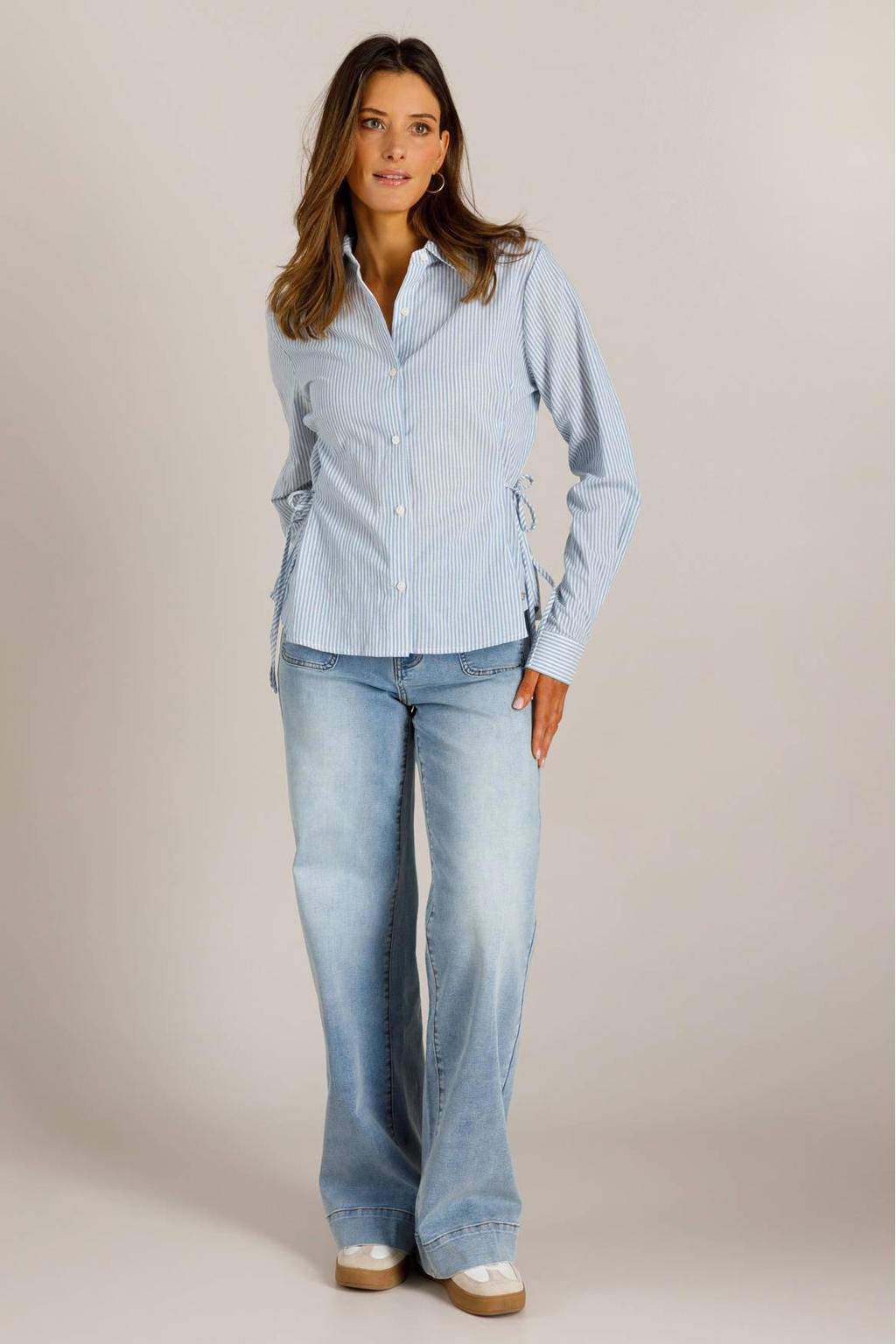 Medium blue denim dames Ivy Beau Verie high waist wide leg jeans van denim met rits- en knoopsluiting en effen