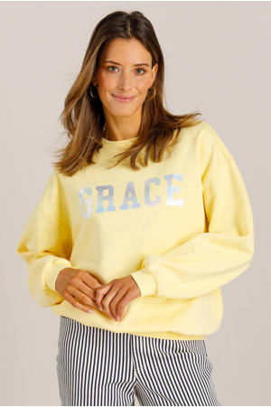 sweater geel