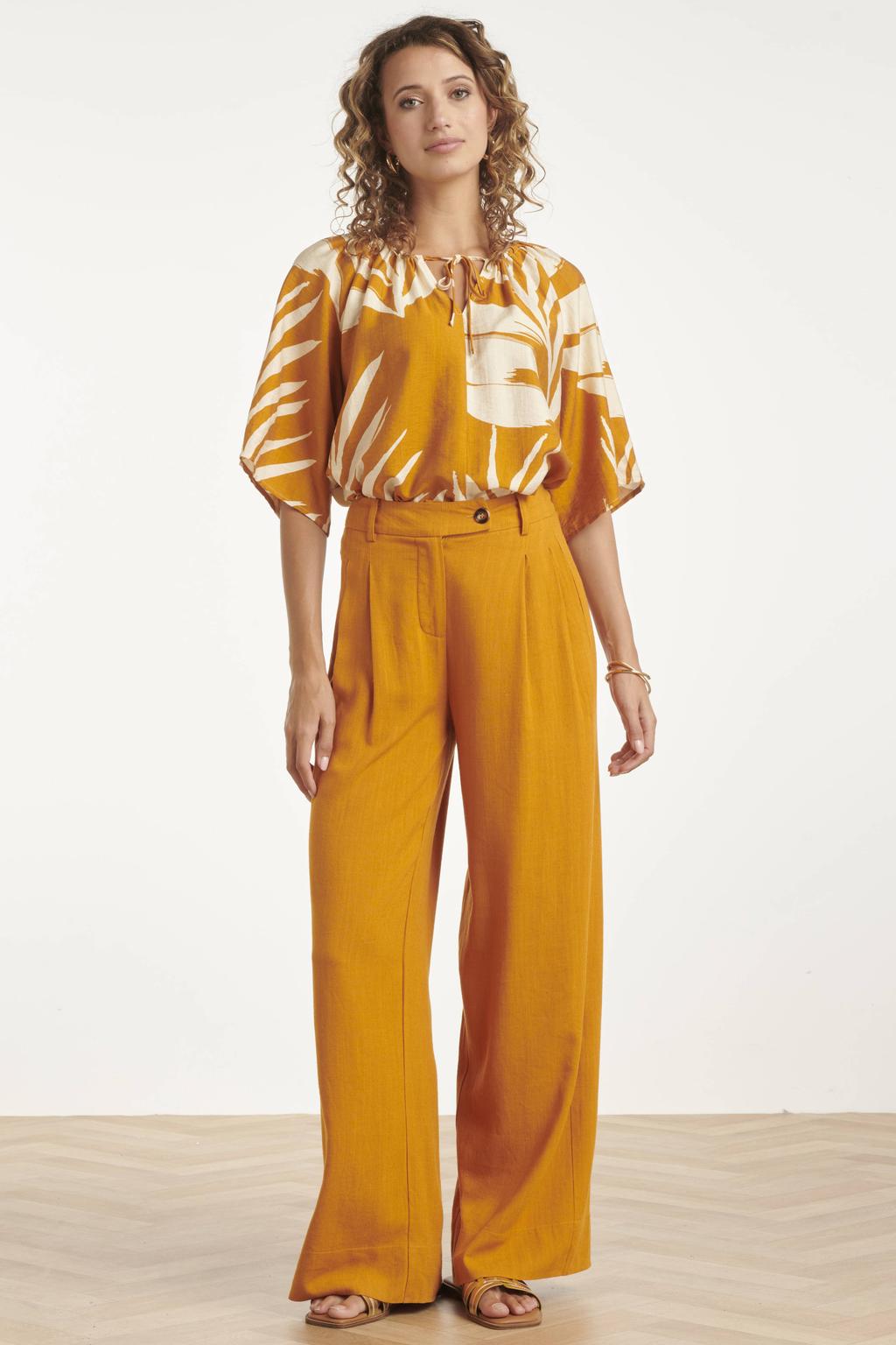 Oranje dames Smashed Lemon blousetop van rayon met half lange mouwen, V-hals en plooien