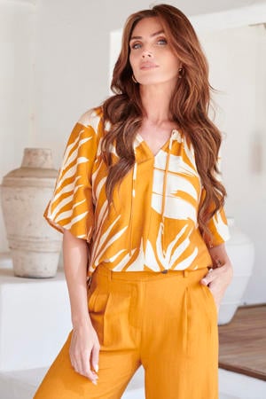blousetop oranje
