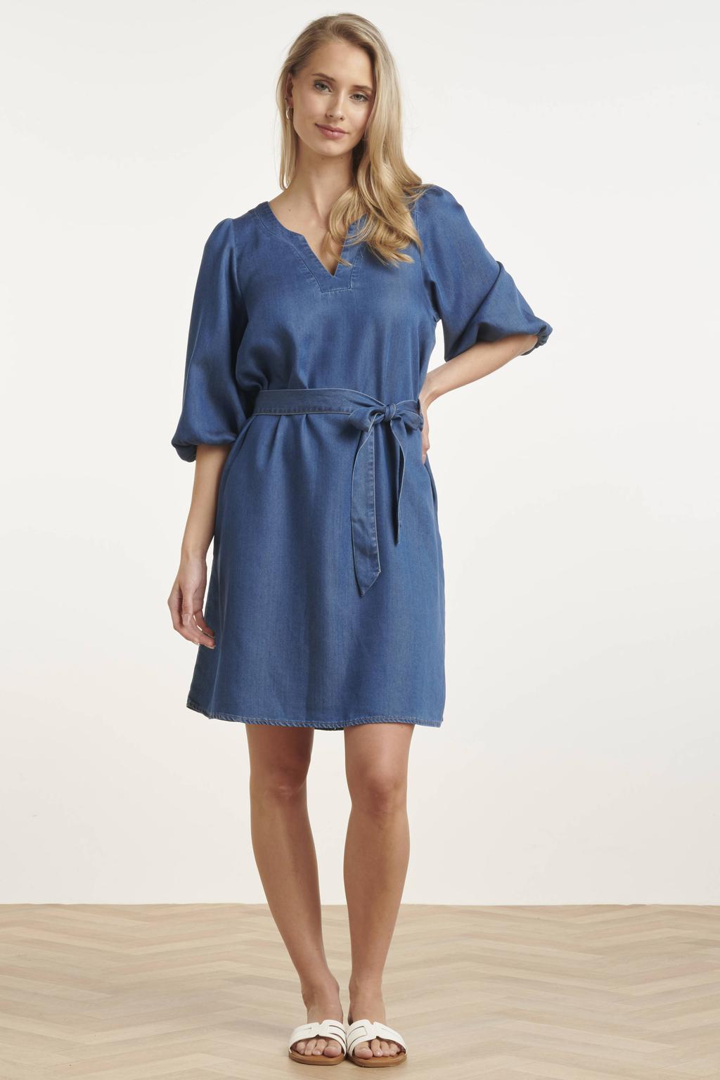 Blauwe dames Smashed Lemon korte jurk van lyocell met effen, driekwart mouwen, V-hals en striksluiting