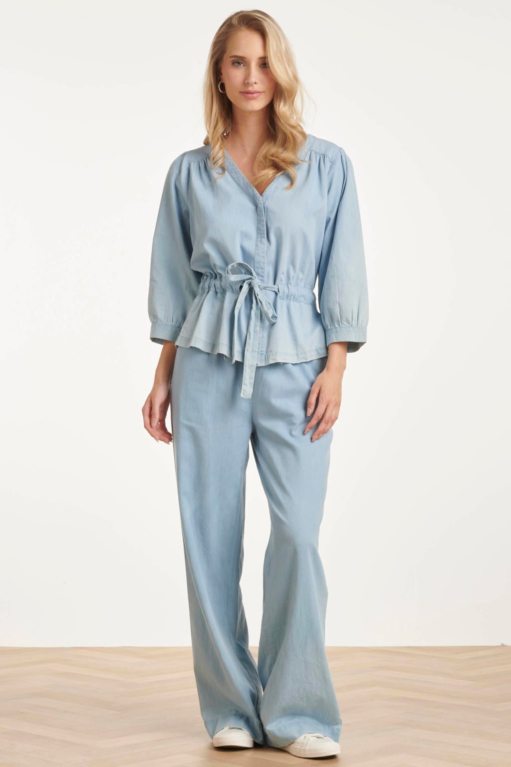 Blauwe dames Smashed Lemon blousetop van katoen met effen, driekwart mouwen, klassieke kraag, knoopsluiting en plooien