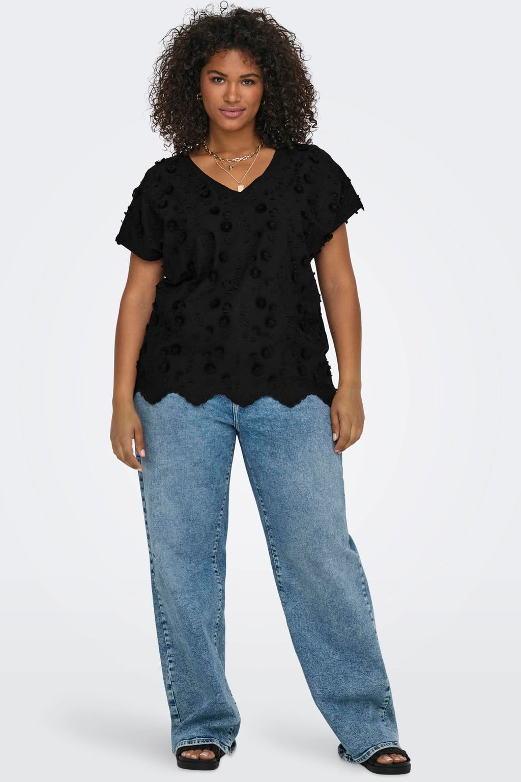 Zwarte dames ONLY CARMAKOMA T-shirt van katoen met effen, korte mouwen en V-hals