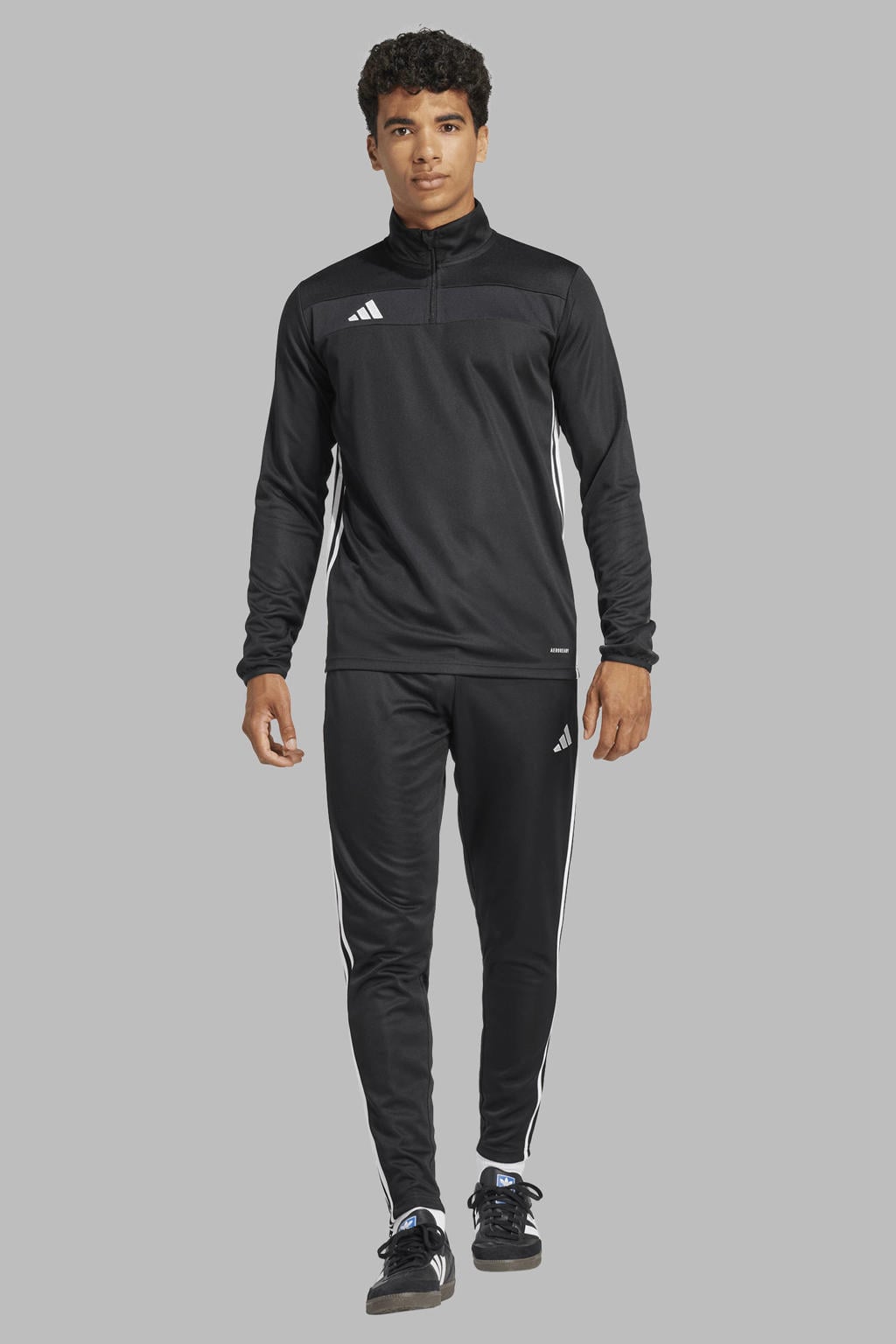 Zwart en witte heren adidas Performance Senior trainingsbroek Tiro26 van polyester met elastische tailleband met koord