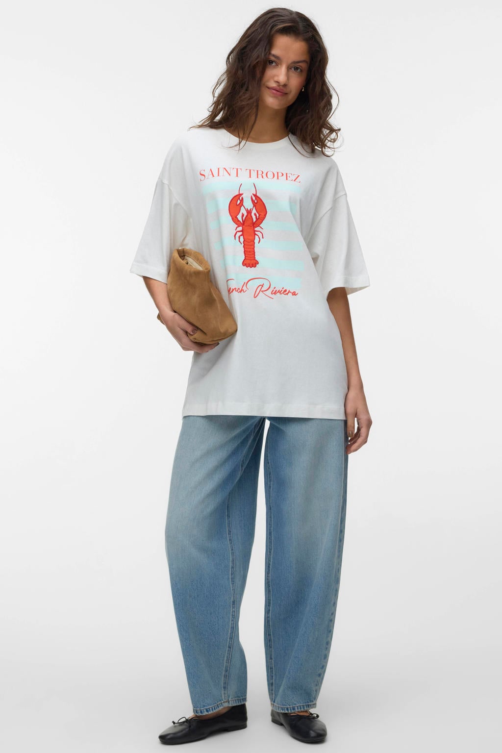 Ecru, blauw en rode dames VERO MODA T-shirt van katoen met backprint, korte mouwen en ronde hals