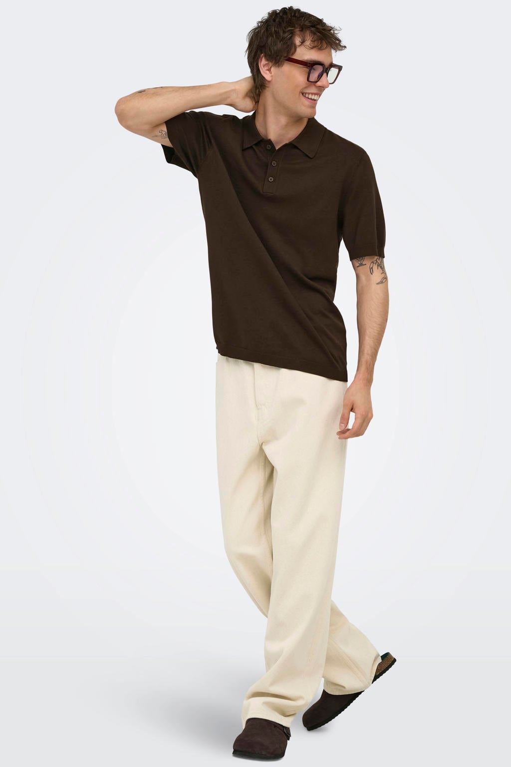 Donkerblauwe heren ONLY & SONS regular polo gebreid van viscose met effen, korte mouwen en knoopsluiting