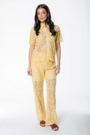 kanten wide leg regular waist pantalon geel