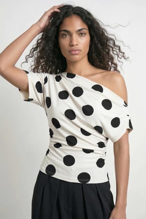 one shoulder top met stippen ecru