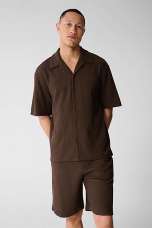 relaxed casual overhemd donkerbruin rib gebreid