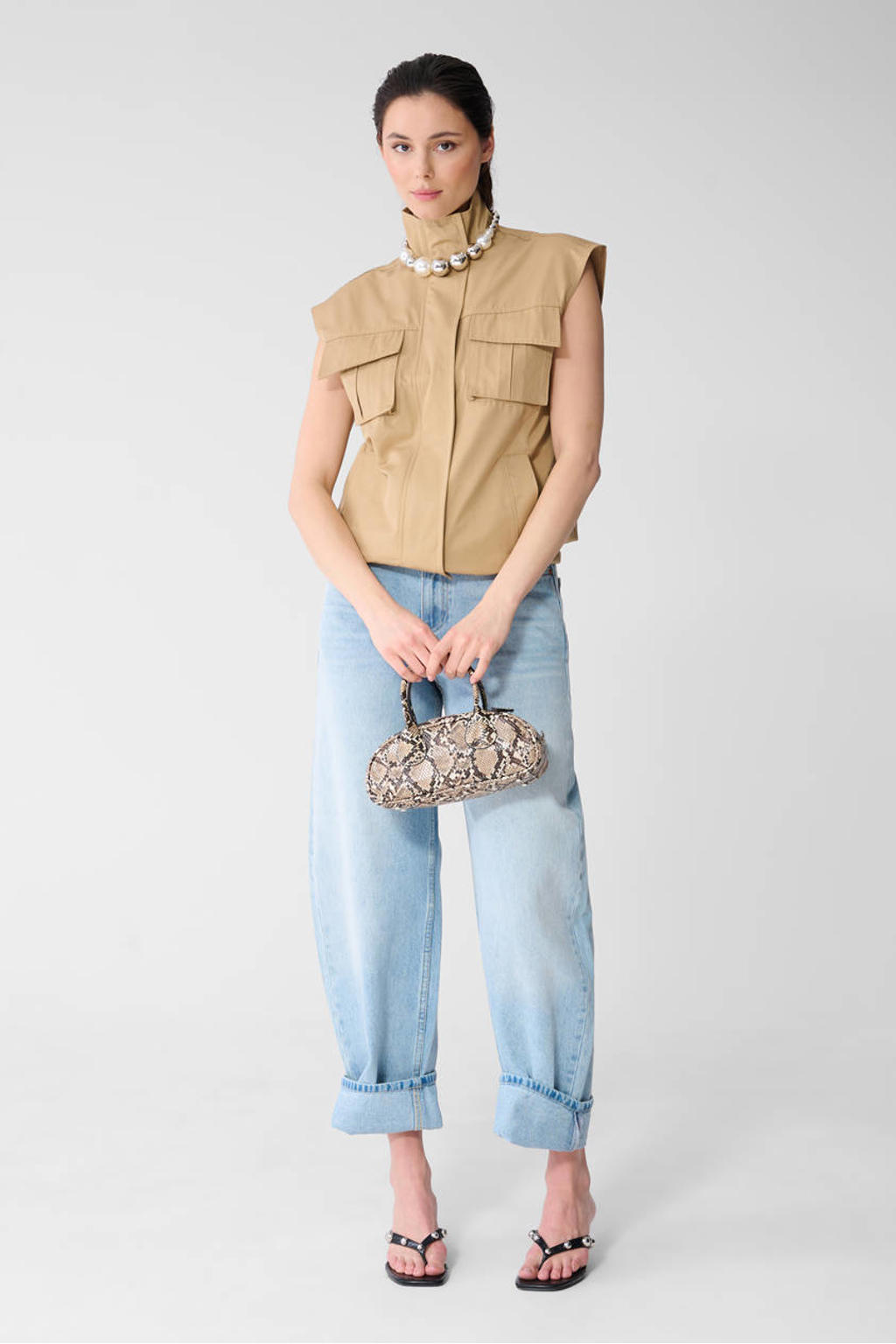 Beige dames Shoeby gilet van polyester met effen, lange mouwen, button down sluiting en ritssluiting