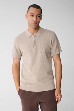 regular polo fijn gebreid lichtbruin