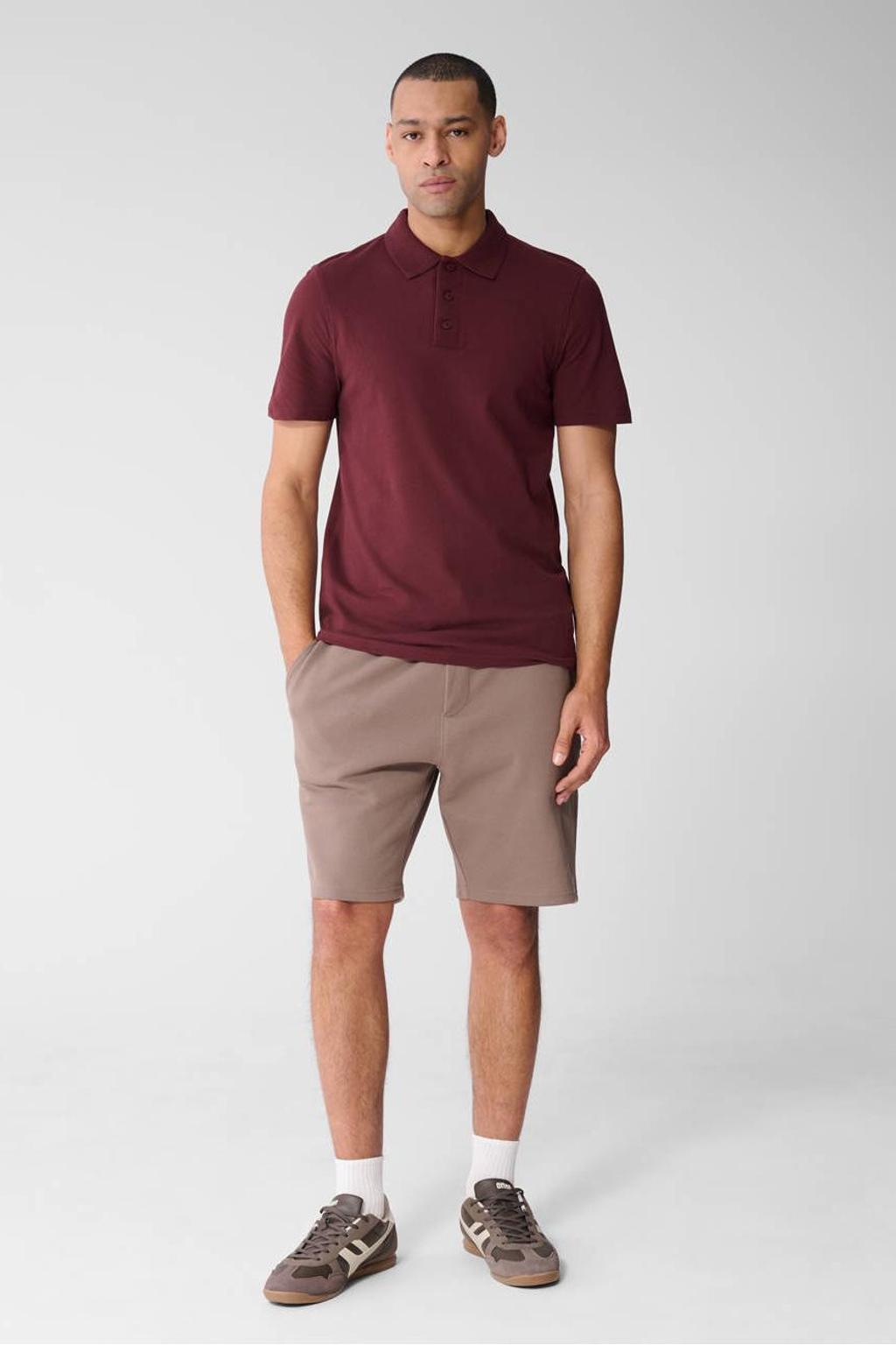 Rode heren Shoeby regular T-shirt van katoen met effen, korte mouwen, polo kraag en knoopsluiting