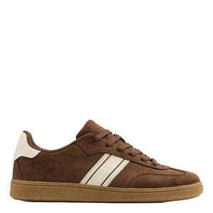 suède sneakers bruin