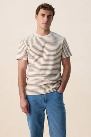 regular gestreepte T-shirt donkerbruin