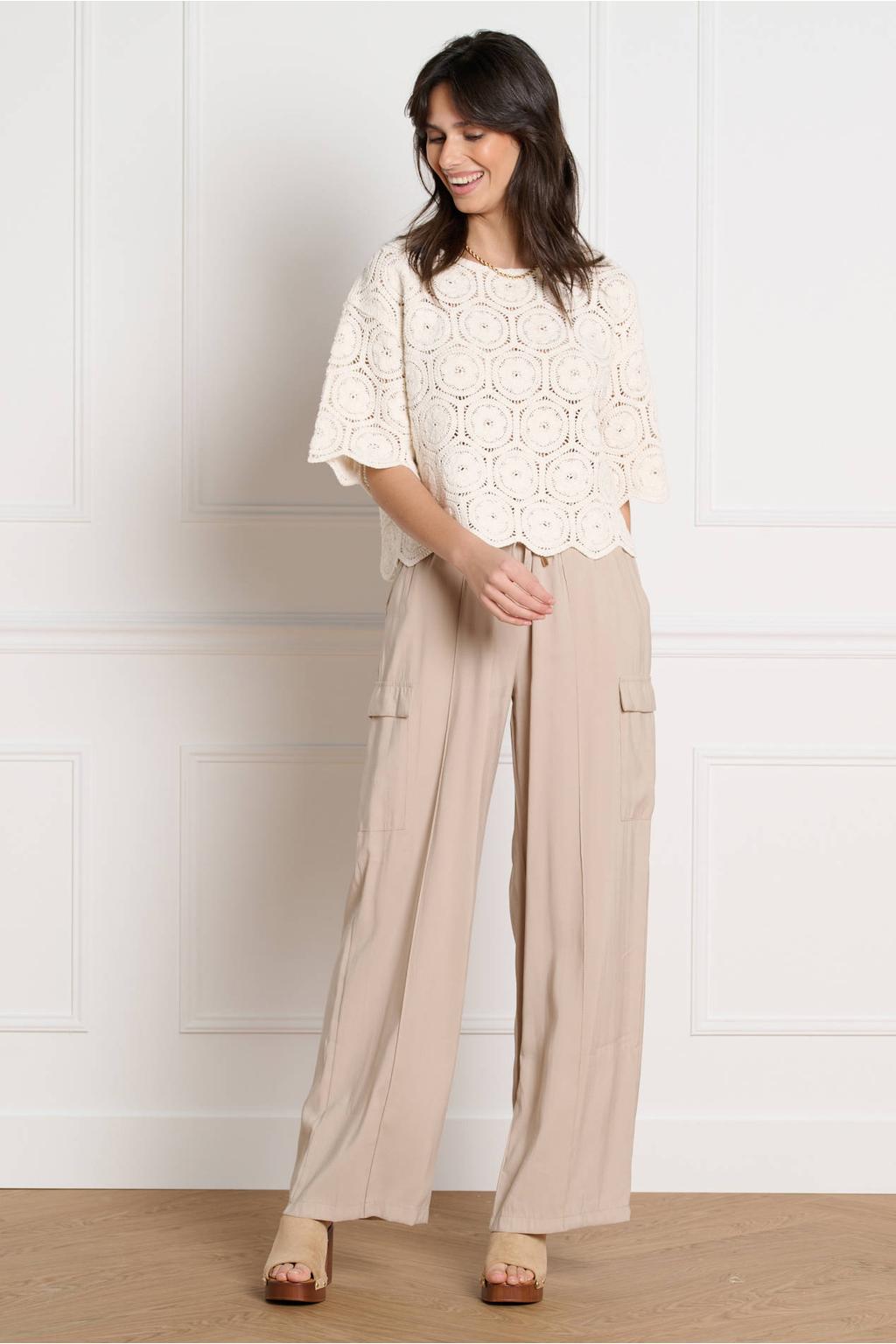 Ecru dames LOLALIZA top crochet met effen, driekwart mouwen en ronde hals