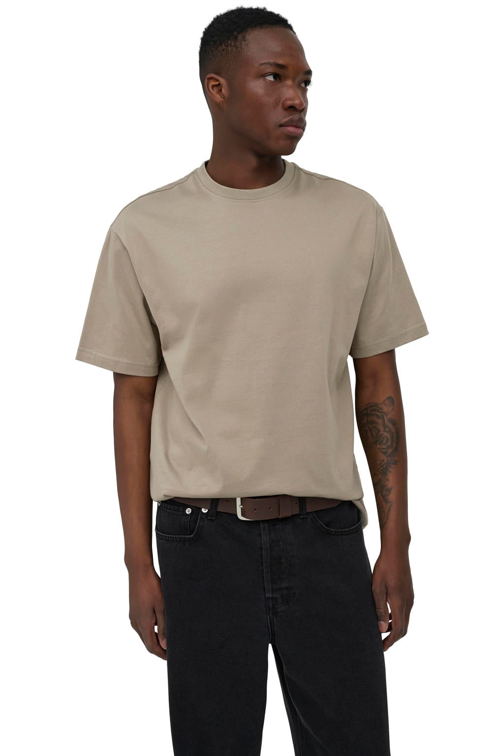 Beige heren ONLY & SONS relaxed T-shirt van katoen met effen, korte mouwen en ronde hals