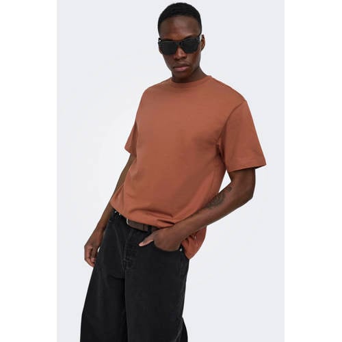 ONLY & SONS regular T-shirt roodbruin afbeelding