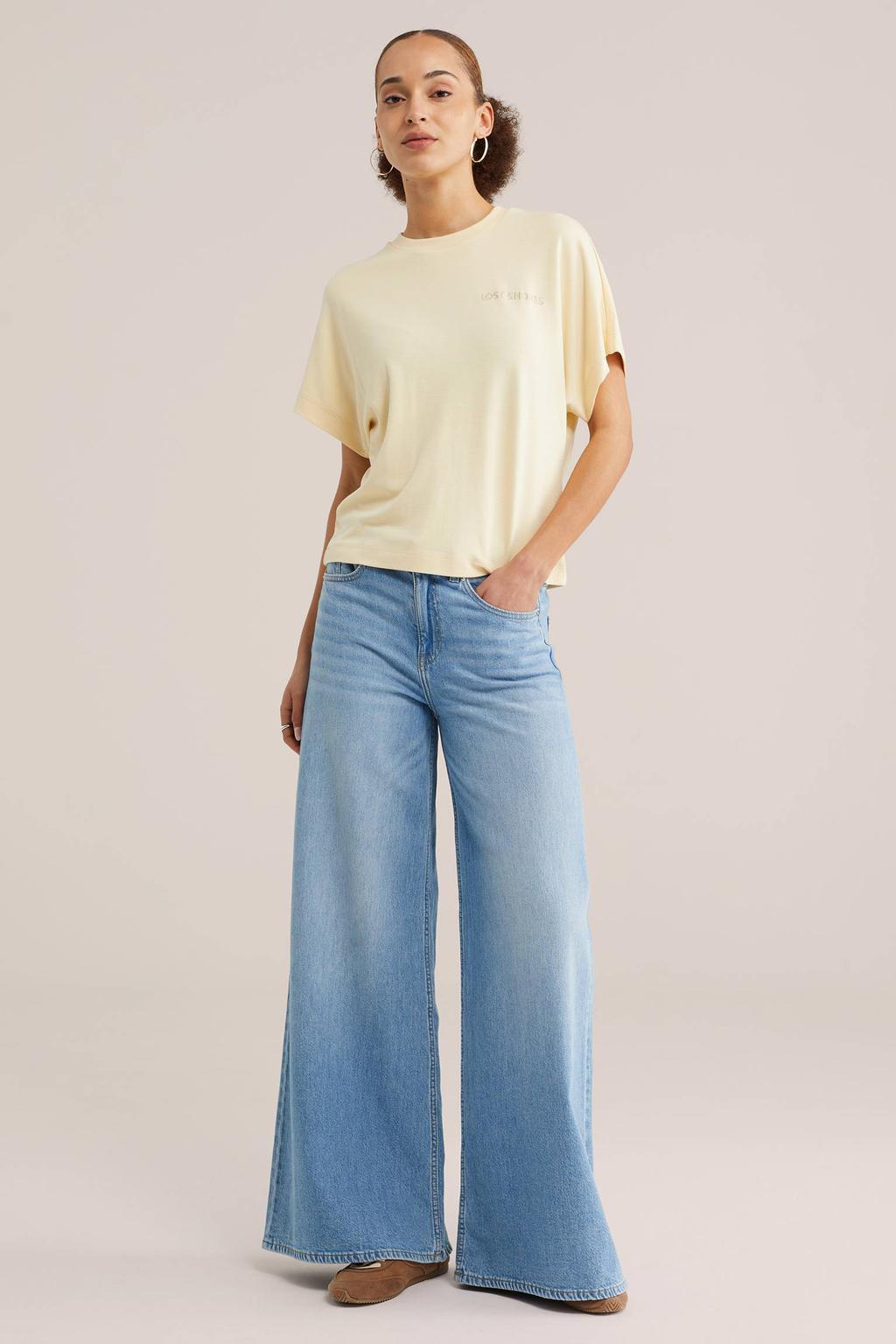 Lichtgele dames WE Fashion T-shirt van viscose met effen, korte mouwen en ronde hals