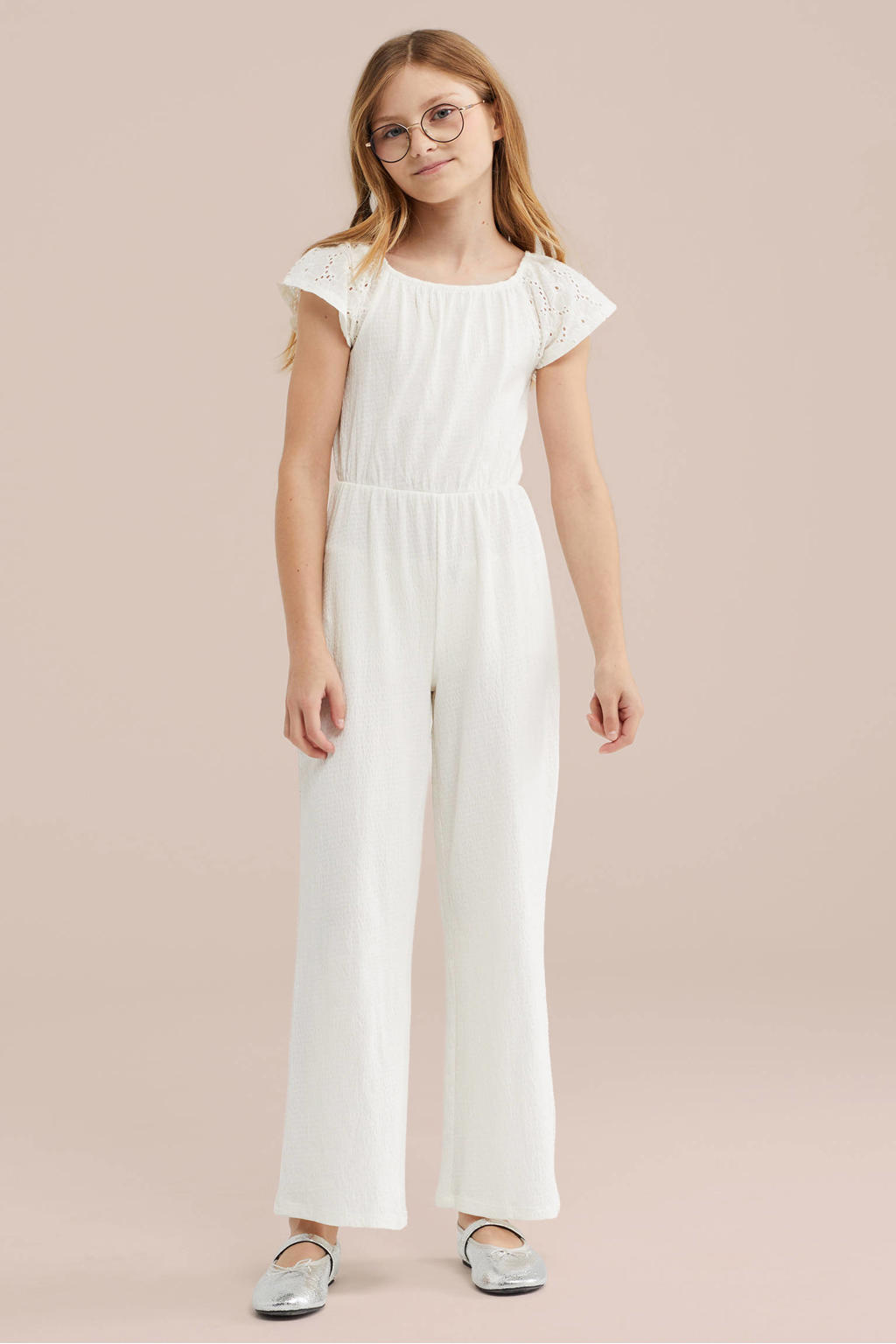 Ecru meisjes WE Fashion jumpsuit van katoen met effen, korte mouwen, ronde hals en broderie