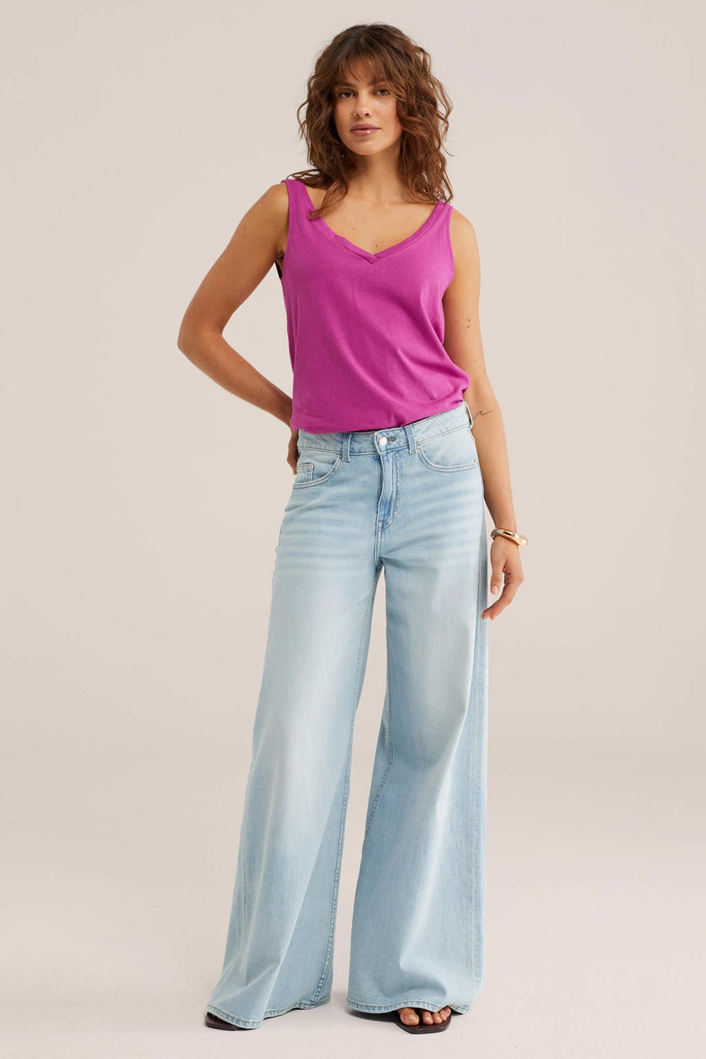 Roze dames WE Fashion top met effen en V-hals