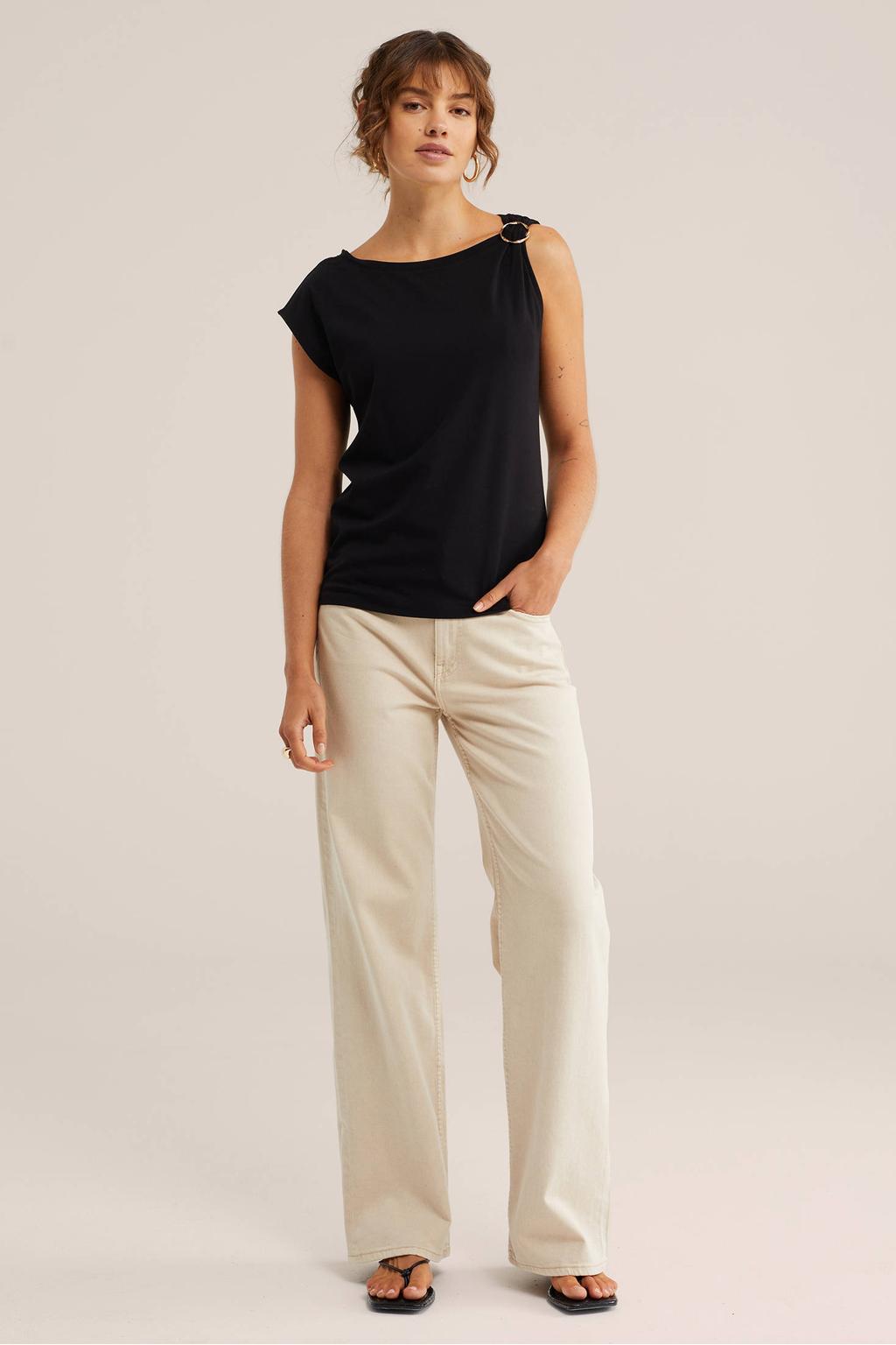 Zwarte dames WE Fashion top van viscose met effen, ronde hals en siergesp