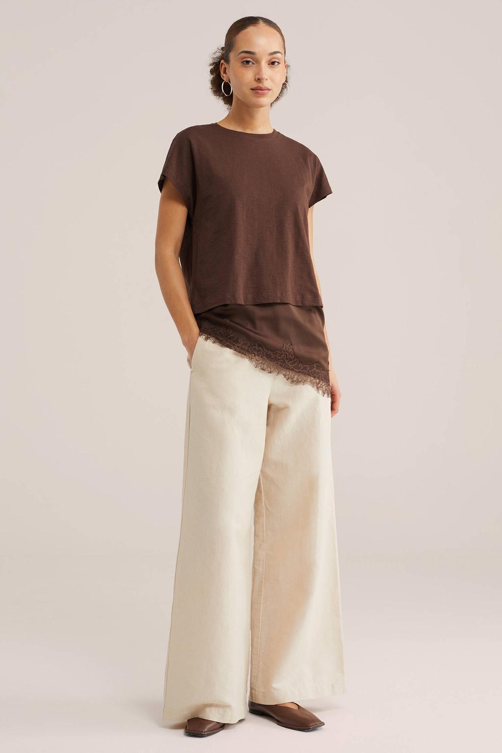 Bruine dames WE Fashion T-shirt van katoen met effen, korte mouwen en ronde hals