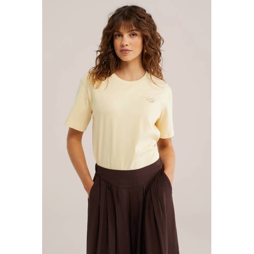 WE Fashion T-shirt met backprint lichtgeel afbeelding