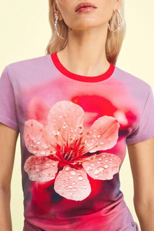 gebloemd T-shirt roze