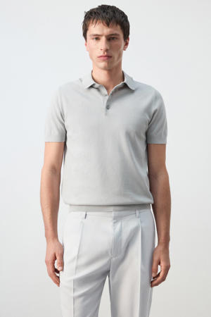 slim polo fijn gebreid grijs