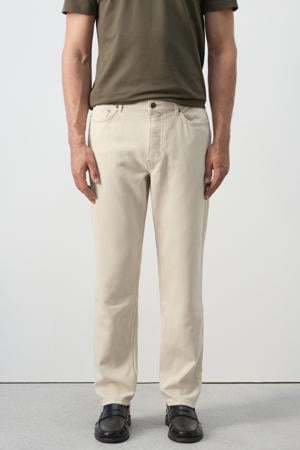 tapered jeans beige