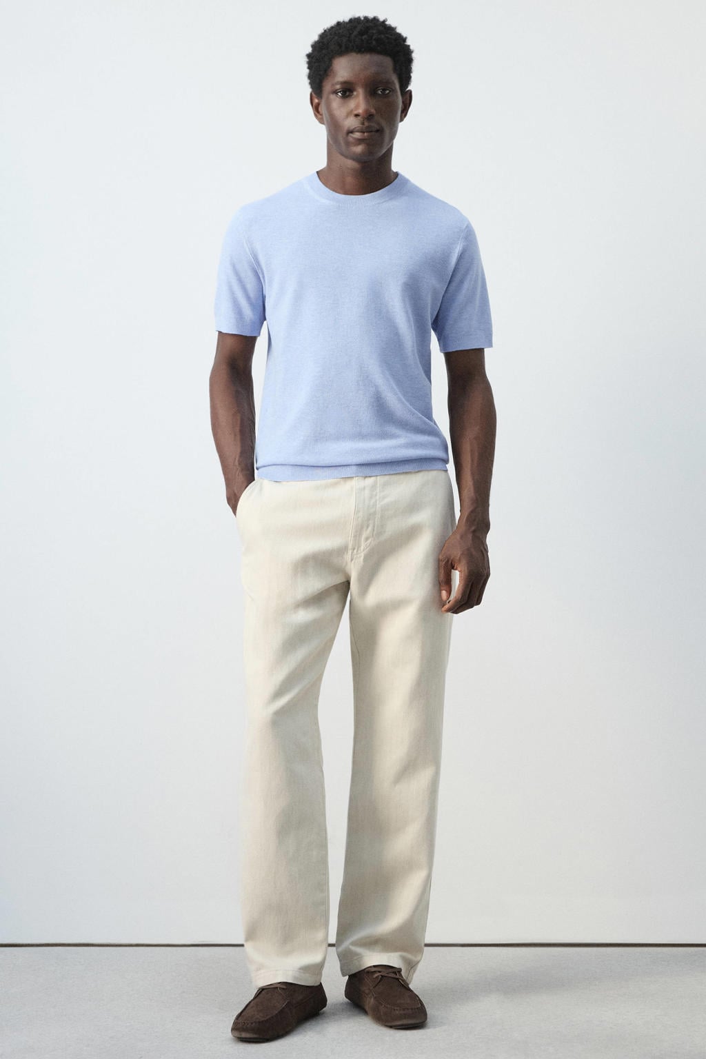 Lichtblauwe heren Mango Man slim T-shirt rib gebreid van katoen met effen, korte mouwen en ronde hals