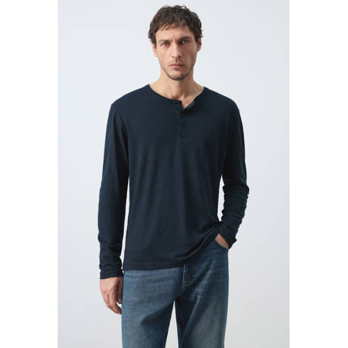 Mango Man longsleeve met linnen donkerblauw afbeelding