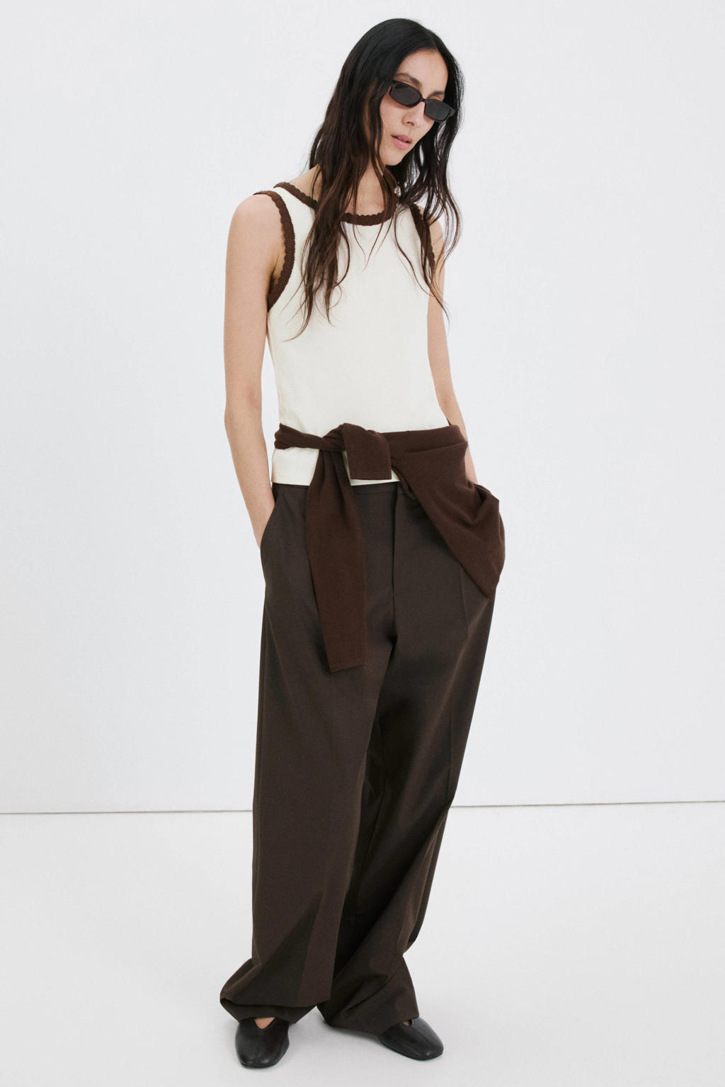 Ecru en bruine dames Mango jersey top met effen, ronde hals en contrast bies